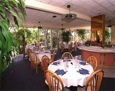 Inuvik Capital Suites Restaurant photo